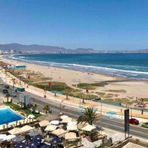 Sobre línea de Playa Maravillosa Vista al mar 2B/2B-Wifi-TV70´Netf- Estacionamiento propio