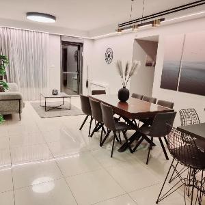 Stay at the Highest Location in Jerusalem
