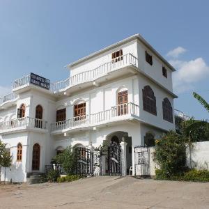Hotel Isabel Palace
