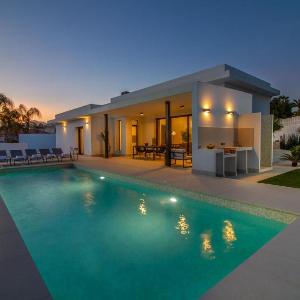 Villa Aquiles by Abahana Villas