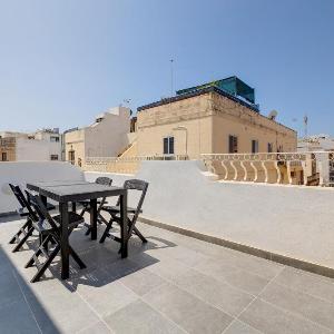 Contemporary 3BR Retreat in Prime Sliema by Buena Vista