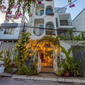Nest House Homestay