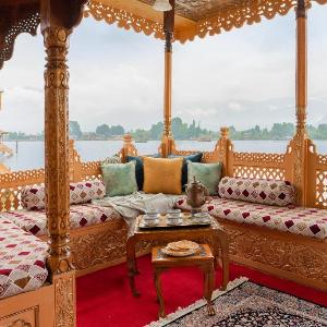 LohonoStays Harmukh Houseboat