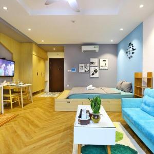 Hãy Để Chúng Tôi Phục Vụ Bạn Tại Studio D'Capital