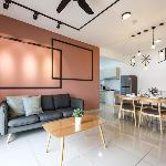Beautiful 3B2B - 6 pax|Free 2 Parkings|Subang Jaya 