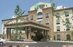Holiday Inn Express & Suites - Cleveland Northwest, an IHG Hotel, Cleveland