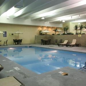 Hotels near Missouri Theater St Joseph - Red Lion Hotel St Joseph