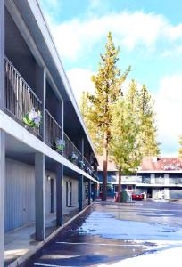 Travelodge by Wyndham Big Bear Lake CA, Big Bear Lake