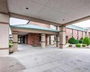 Quality Inn & Suites North Springfield, Springfield