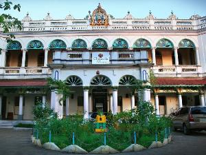 Chettinadu Mansion – An Authentic Heritage Palace, Karaikkudi