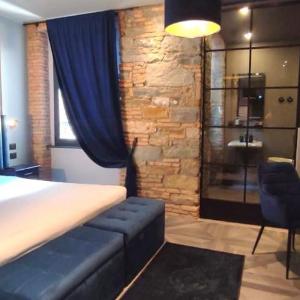 FORVM bijoux ROOMS