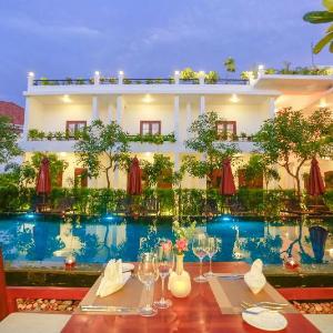 The Moon Residence and Spa