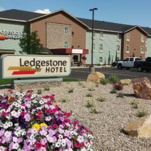 Ledgestone Hotel Vernal