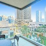 bnbmehomes |Chic 1BR in Downtown -303