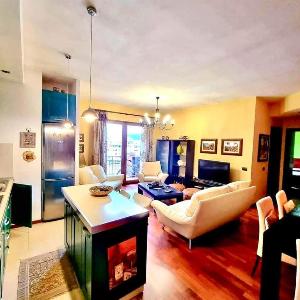 Center EasyStay Penthouse Apartments