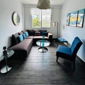 Great Apartment with Private Terrace near Centro Cívico