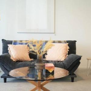Adorable One Bedroom APT in heart of WWP