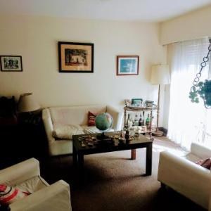 Habitación single con baño privado en departamento compartido