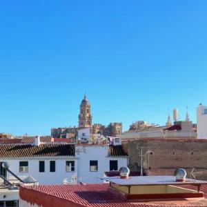 Exclusive Malaga Apartments with Cathedral Views and Auto Check-in