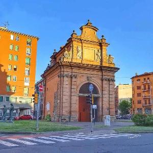 Lame Pro Bologna By Short Holidays