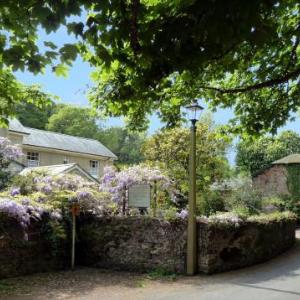 Cockington Cottages