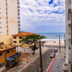 Apto com Wi Fi a 1 min do mar na Praia do Morro ES