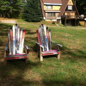 Chalet on Private Alderbrook Lake