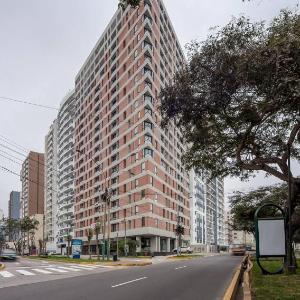 Habitación con baño privado a metros de San Isidro
