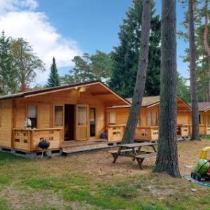1 Bedroom Beach Front Home In Pobierowo
