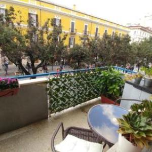 Domus Corso Umberto 18 B&B