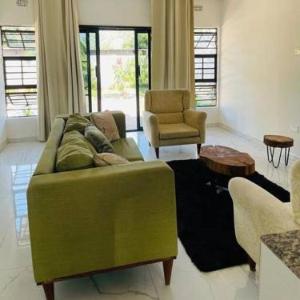 Lowin Suites-One-Bed Apartments