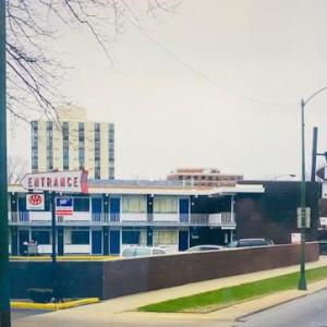 Heart O' Chicago Motel