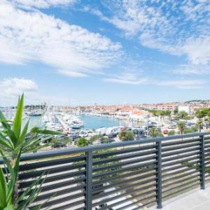 Apartments and Rooms Mare
