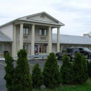 Hotels near Cog Hill Golf Course - D-Lux Budget Inn Lemont