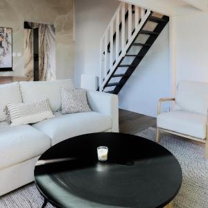 Cloud Stylish flat with jacuzzi near city center