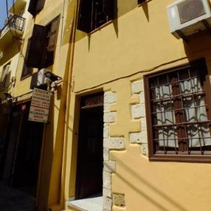 Lito Rooms