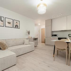 Spacious 2-bedroom Apartments by Noclegi Renters
