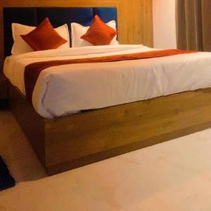 The Posh By Delight STAY