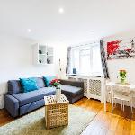 Cosy 1BR Flat West Kensington Sleeps 5 London