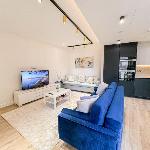 Lavish 2BR flat w balcony in Clerkenwell Barbican