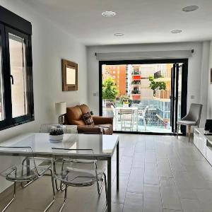 Luxury & New apartment in beach area II