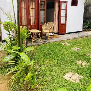Beach House Ahangama