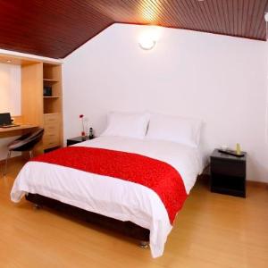 Hotel TuKasa Inn