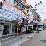 Reezq Hostel