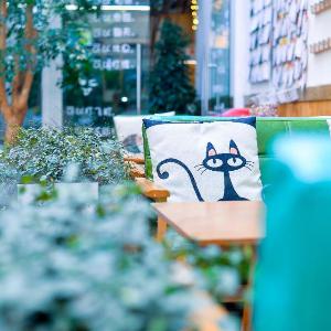Smiley's Long Time No See Hostel - Kuanzhai