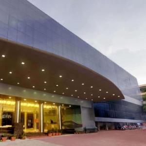Saj Lucia Hotel