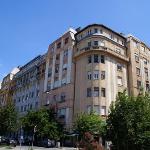 Green Door Family Apartment Budapest