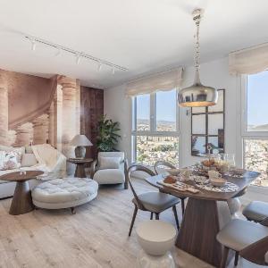 Malaga Skyline 9 Pool & Parking Free