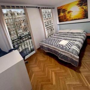 FUENCARRAL BARCELO Apartaments PARKING TPH