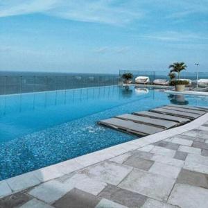 Hermoso apartamento con vista al mar